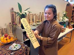 Về tỉ số giới tính trung bình vào năm 2019 là 99,1 nam/100 nữ. Nhá»¯ng NgÆ°á»i Tráº» Viá»‡t Nam Qua Ä'á»i Vi Cuá»™c Sá»'ng Ap Lá»±c á»Ÿ Nháº­t