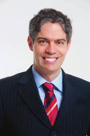 UM MOMENTO ÚNICO PARA REALIZAR NOVOS NEGÓCIOS