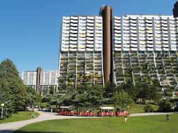 Was tut sich im wohnpark(platz) alterlaa? Wege Wildurb