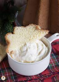 Potete usarla per farcire il pandoro, ed è molto simile alla classica. Crema Al Mascarpone Per Pandoro Anche Con Uova Pastorizzate