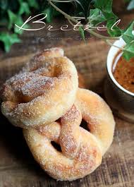 Petits Beignets Bretzel Au Sucre Recette Pour Le Gouter Recette Bretzel Sucre Bretzels Recette Gouter