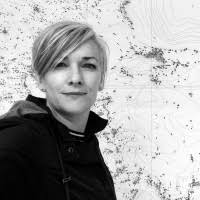 Andrea Robb's Instagram, Twitter & Facebook