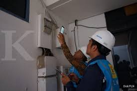 Lihat foto ini ga tega nyecar pake hashtag. Sambut Hut Ri Ke 74 Pln Beri Diskon 50 74 Untuk Biaya Tambah Daya Listrik