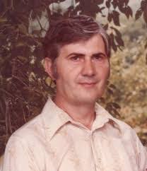 Versie Smith's Instagram, Twitter & Facebook