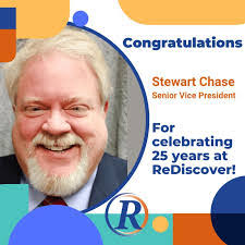 Michelle Kinnison's Instagram, Twitter & Facebook