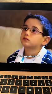 habre visto este capitulo un millón de veces pero me sigue dando pena  robertito broo