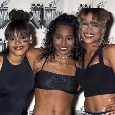 Sometimes it's just easier to chop it short! Black Music Month Hottest Hairstyles Of The 90s Essence