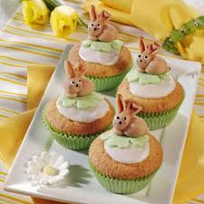 5 Tolle Rezepte Aus Der Osterbackerei Zum Nachmachen Dessert Weihnachten Einfach Ostern Backen Silvesterdessert