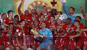 Bundesliga und alle 18 teams der 2. Dfb Pokal Darf Drittligameister Bayern Ii An Der 1 Runde Teilnehmen