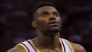 Dale Davis's Instagram, Twitter & Facebook