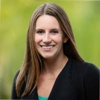 Kathleen Hullinger's Instagram, Twitter & Facebook