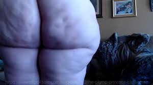 Plump Princess Porn Video | HotMovs.com