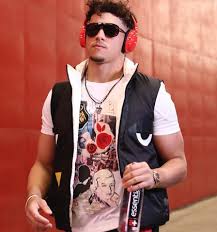 Nfl player's brother makes super bowl tiktok! Patrick Mahomes Profile Contact Details Phone Number Instagram Website Yhstars