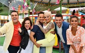 O programa 'somos portugal' da tvi, este domingo, ficou marcado por um momento pouco habitual. Somos Portugal Eis Os Novos Rostos Do Programa Das Tardes De Domingo Da Tvi Nova Gente
