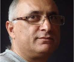 Tariq Mehmood's Instagram, Twitter & Facebook