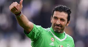 Buffon even briefly considered the similarities between man and apes, but eventually rejected the idea that they were related. Gianluigi Gigi Buffon Masih Dibutuhkan Azzurri Radarcirebon Com