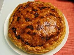 Recette De Tourte Aux Cuisses De Grenouilles La Recette Facile Recette Recette Tourte Recette Thermomix Dessert Recette