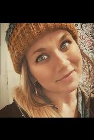 My name is Mandy Mercer (MJ) .. Im 24 & I love to travel .. Im very down to  earth. I'm looking for someone who will love me for me & be