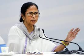 West bengal chief minister, mamata banerjee informed that the biweekly lockdown in the month of august will be implemented mostly on saturdays and sundays. West Bengal Govt Extends Covid 19 Restrictions Till 15 August The Statesman