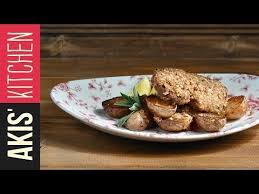 Greek Oregano Pork Chops By Greek Chef Akis Petretzikis Super Delicious Tender Juicy Mouthwatering Greek Style Grill Greek Recipes Pork Chops Stuffed Peppers