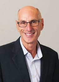 Doris Dibble's Instagram, Twitter & Facebook