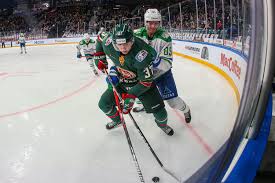 Хоккей кхл хк салават юлаев хк ак барс популярное. Salavat Yulaev Obygral Ak Bars I Prodlil Pobednuyu Seriyu V Khl Gazeta Ru Novosti