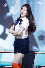 She has trained the longest of all weeekly members, 4 years and 2. The Official Weeekly Lee Soojin Thread Page 2 Hallyu
