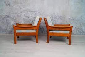 In der abverkaufsbörse finden sie sessel, sofas, couchtische, wohnwände, regale sowie schränke und vitrinen, die jeden raum in einen ort mit individuellem charakter verwandeln. Die Zwei Teak Sessel Von Dyrlund Sind In Den 60er 70er Jahren Produziert Und Made In Denmark Label Des Herstellers Vorhanden Haus Deko Sessel Teak