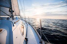 Tekneyi satın alırken ödediğiniz bedel genellikle, teknenin size olan maliyeti değildir. Yat Alirken Dikkat Edilmesi Gerekenler Sava Yat Kiralama