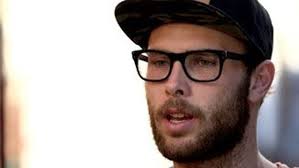 The Club: Macaffer the tagger