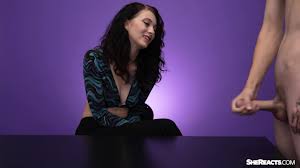 Watch Me Jerk Off In Front Of Porn Girls - EPORNER