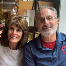 Just posted a new live version of my daughter Siena's newest song “Walking  On The Moon”!! click the link to watch 💜💜 she wrote this song during  quarantine and the lyrics mean