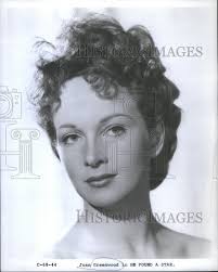 Maybe you would like to learn more about one of these? 1972 Foto De Prensa Joan Greenwood Actriz Chelsea Real Academia Dramatica Earnest Ebay