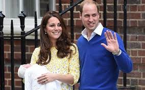 Catherine elizabeth middleton (reading, anglia, 1982. Megszuletett Katalin Hercegno Es Vilmos Herceg Kislanya Babafalva Hu