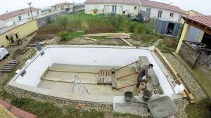 Autoconstruction Piscine Irriblocs Youtube Diy Hot Tub Hot Tub Hockey Rink