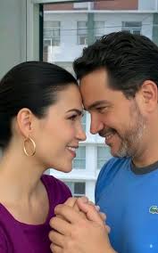 Ernesto Codner y Alejandro Guerrero: Orestes y Liam se Ganaron el Corazón  de Cuba.🇨🇺🙏❤️🌟👏🎭🎬 La televisión cubana ha sido testigo de  actuaciones memorables que han dejado una huella imborrable en el público.