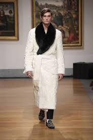 Dolce Gabbana Alta Moda Sartoria Fall Winter 2019 20 Dolce Gabbana Alta Sartoria Channels Regal Booksmart Style With Pre Fall 20 Collection In 2020 Dolce And Gabbana Dolce And Gabbana Man Summer Fashion Outfits