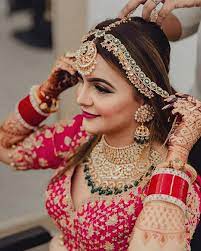 Maathapattis With Maang Tikka Bridal Jewellery Indian Indian Bridal Indian Bridal Makeup