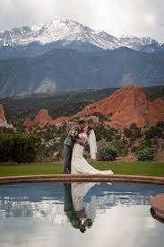 A Rustic Mountain Wedding At Garden Of The Gods Club And Resort In Colorado Springs Colo Colorado Destination Wedding Rustic Mountain Wedding Colorado Wedding