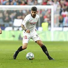● ever banega es un futbolista argentino de 32 años que actualmente se desempeña como volante en al shabab (arabia saudita).● si te gustó el video no dudes. Ever Banega Sevilla Libre Al Al Shabab Arabia Marca Com