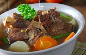 Tambahan sayuran bikin sop ini makin komplet nutrisinya. Resep Sop Buntut Restoran Ala Rumahan Resep Masakan Nusantara