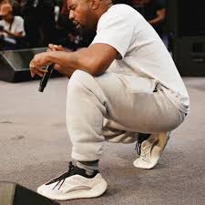Last month, we got our very first look at the yeezy 700 v3. Adidas Yeezy 700 V3 Azael Everysize Blog