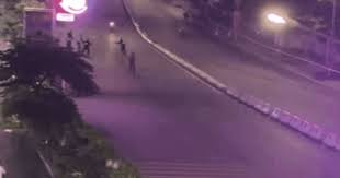 Quái xế" thông chốt, tông trọng thương CSCĐ: Có dấu hiệu Giết người? | Báo Dân trí