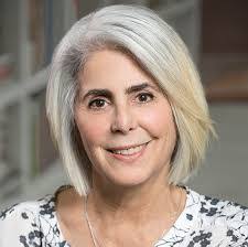 Yvette Bloom's Instagram, Twitter & Facebook