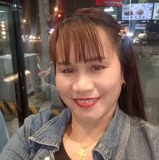 The "Team Buhaw" having dinner in an undisclosed restaurant