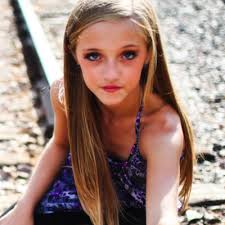 Kristen Deslaurier (@kristy_des121)