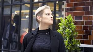 Ladies with long hair types, short. 25 Cool Undercut Hairstyles For Women In 2021 The Trend Spotter