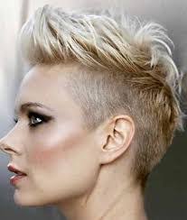 Krystal Coates's Instagram, Twitter & Facebook