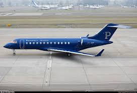 It has an overall length of 30.3 meters, tail height of 7.8 and fuselage diameter of 2.4 meters. Vt Cdp Bombardier Bd 700 1a10 Global 6000 Poonawalla Aviation Goncalo Guimaraes Jetphotos
