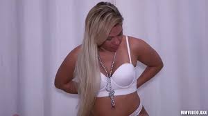 Large Pussy Brazilian gets awesome facial cumshot - XNXX.COM